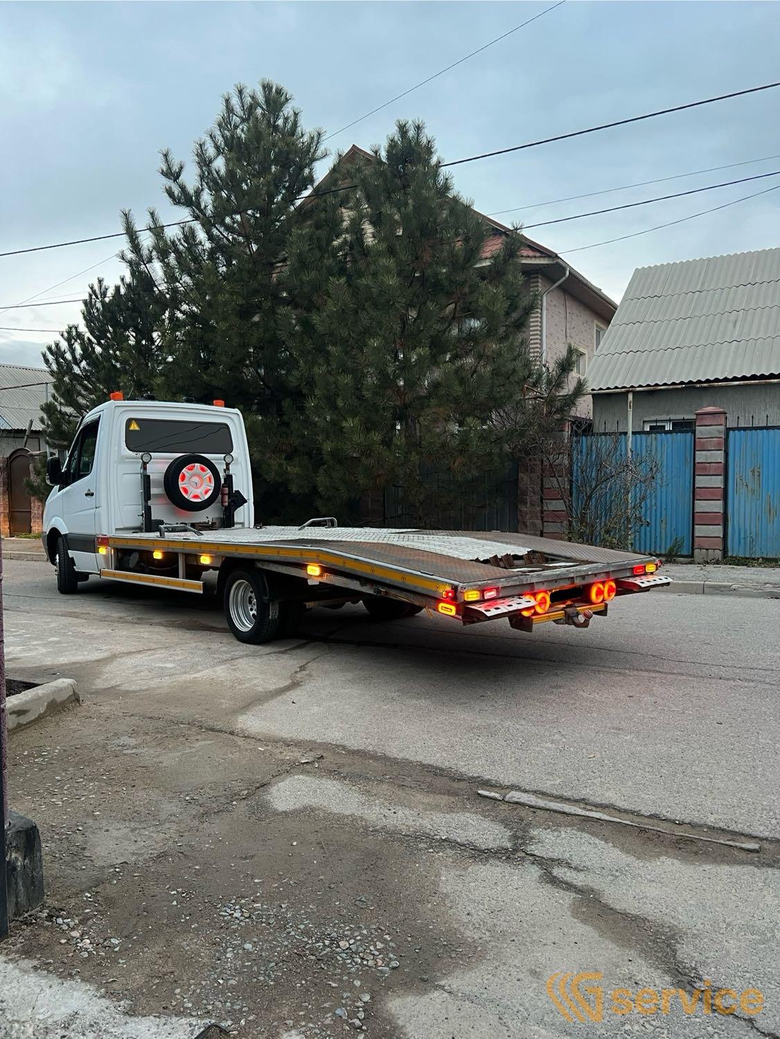 Mercedes- Benz Sprinter