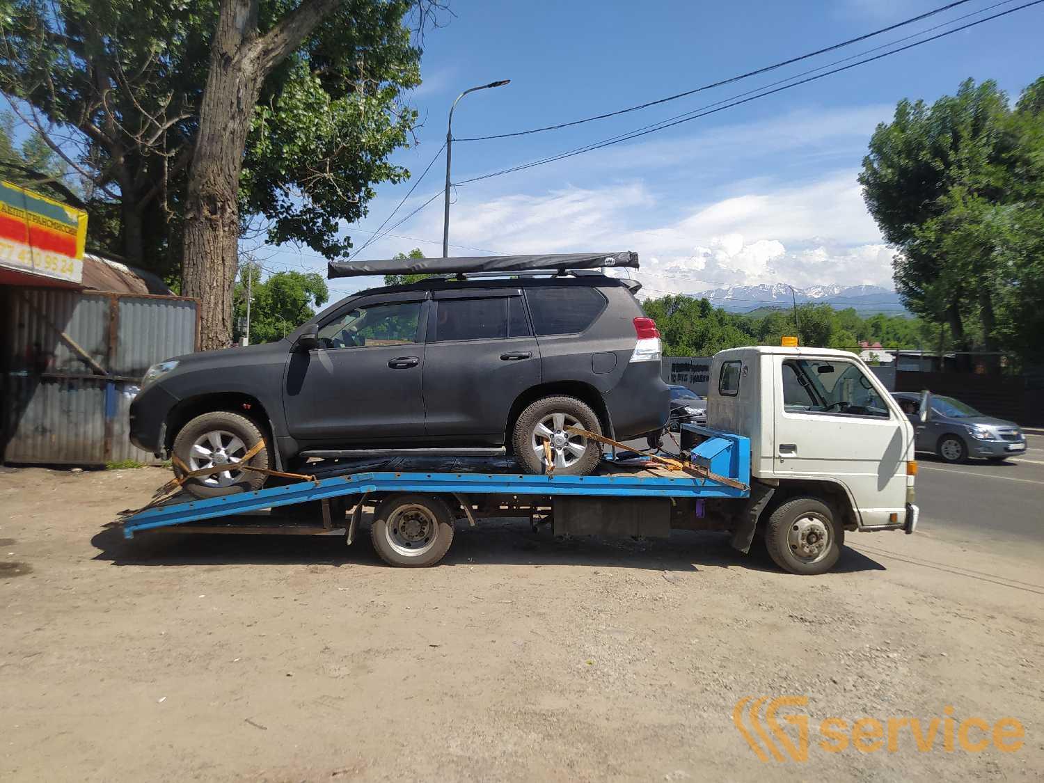 ISUZU