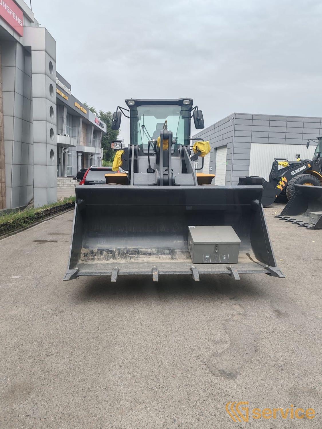 XCMG LW300FN-KN