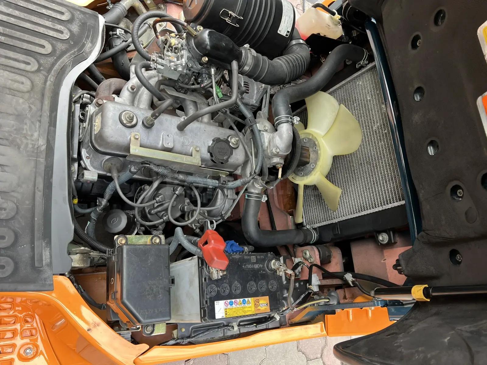 TOYOTA 7FG18