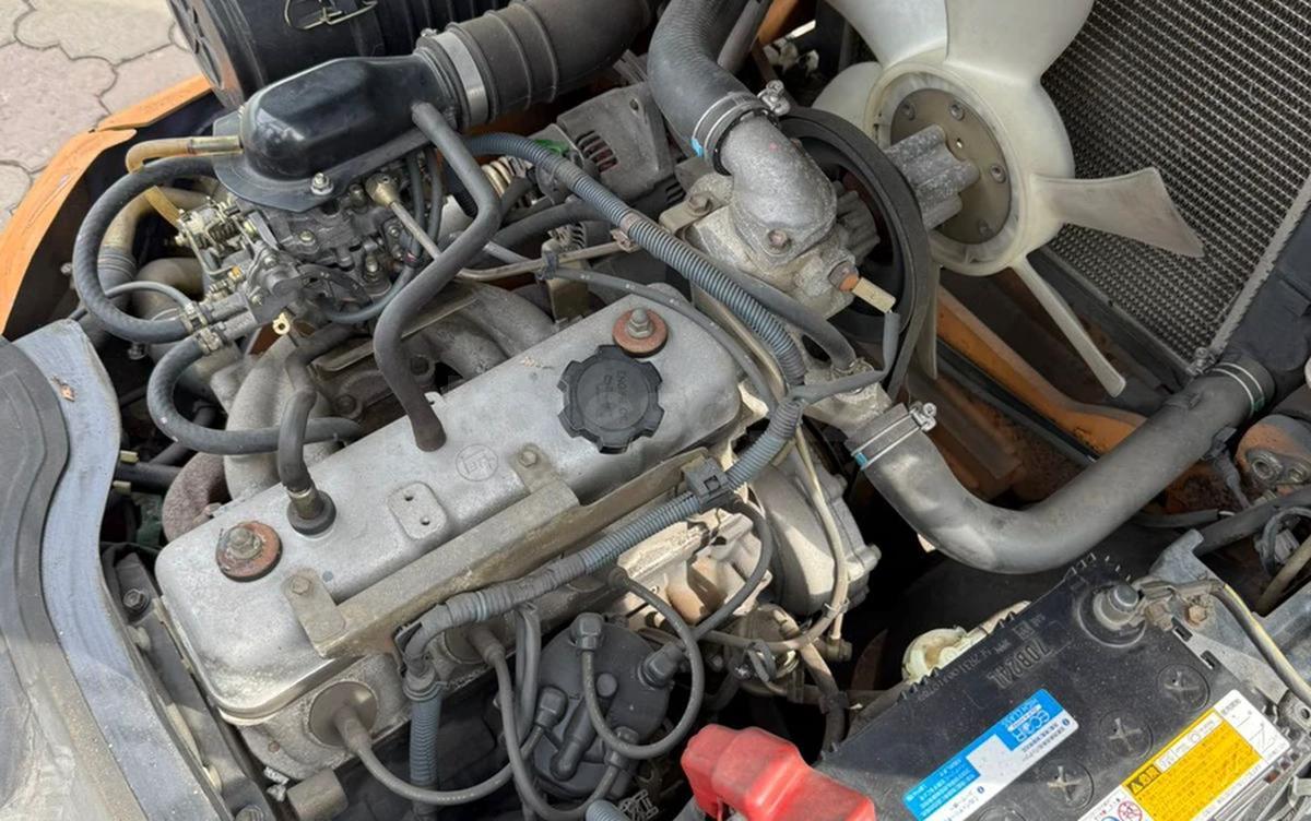 TOYOTA 7FG18