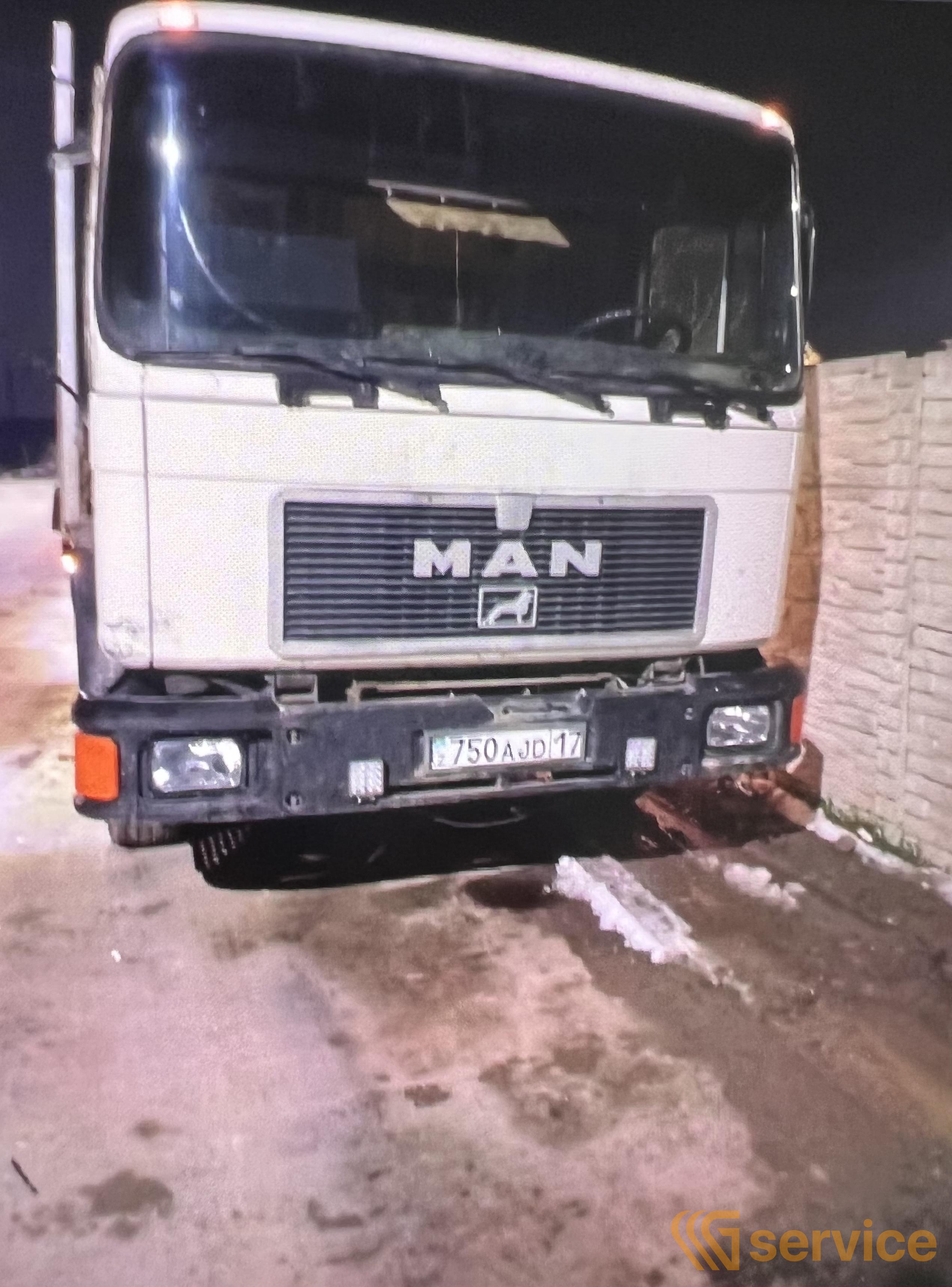 MAN