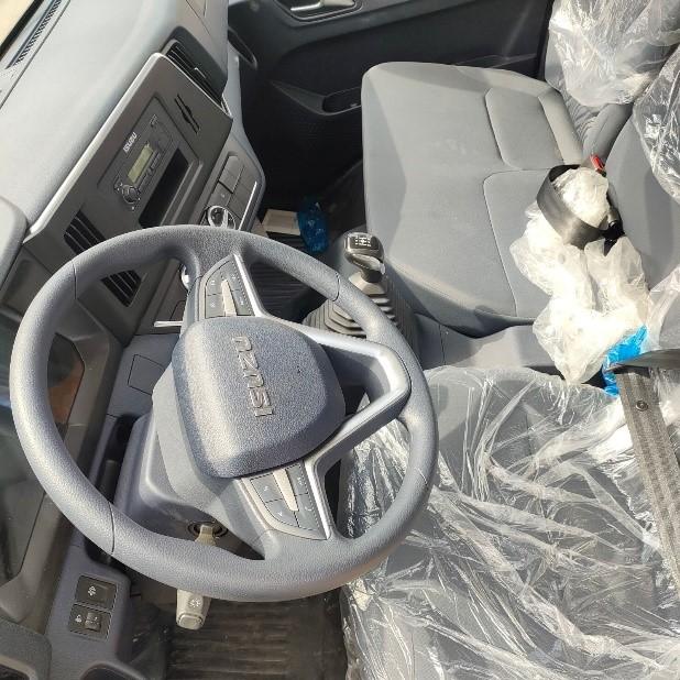 ISUZU JXW1040CDJ2