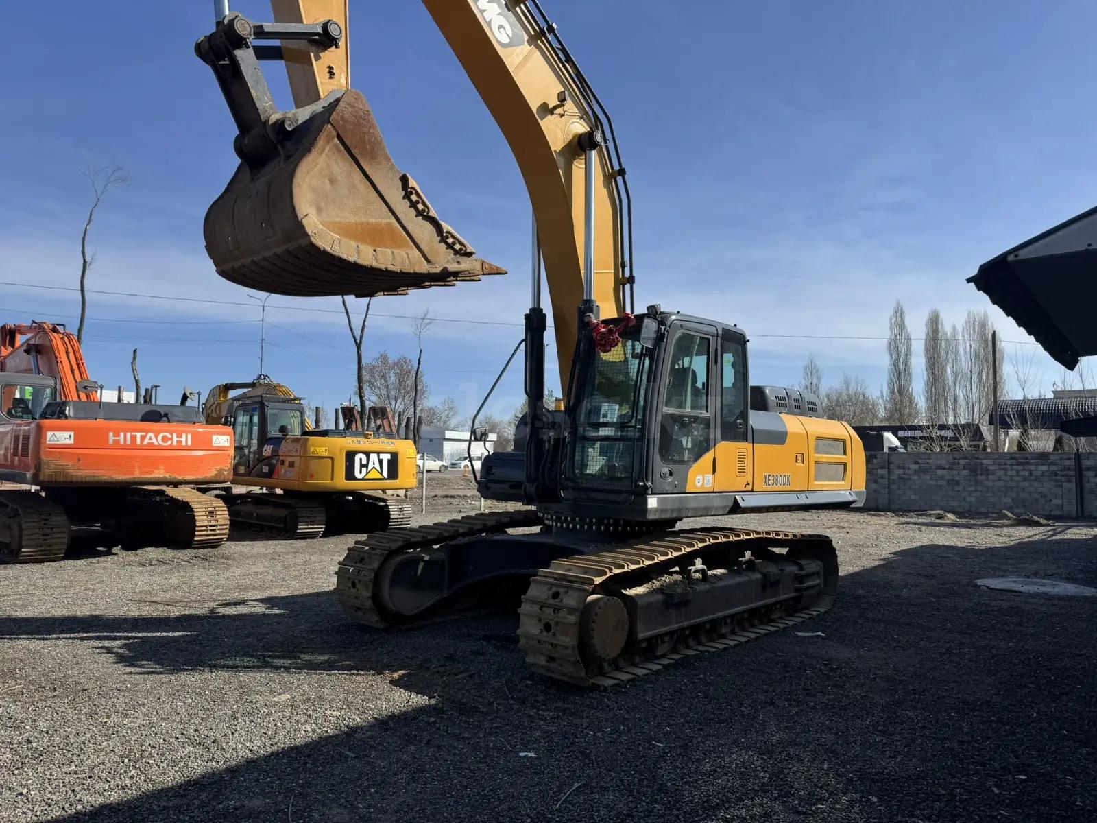 XCMG XE380DK
