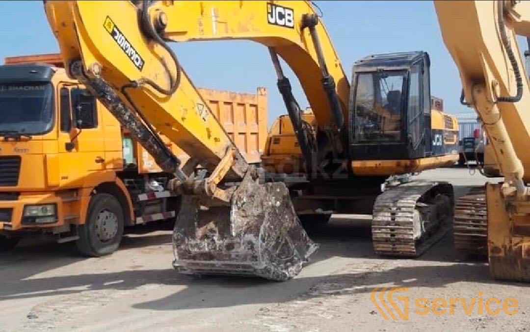 JCB