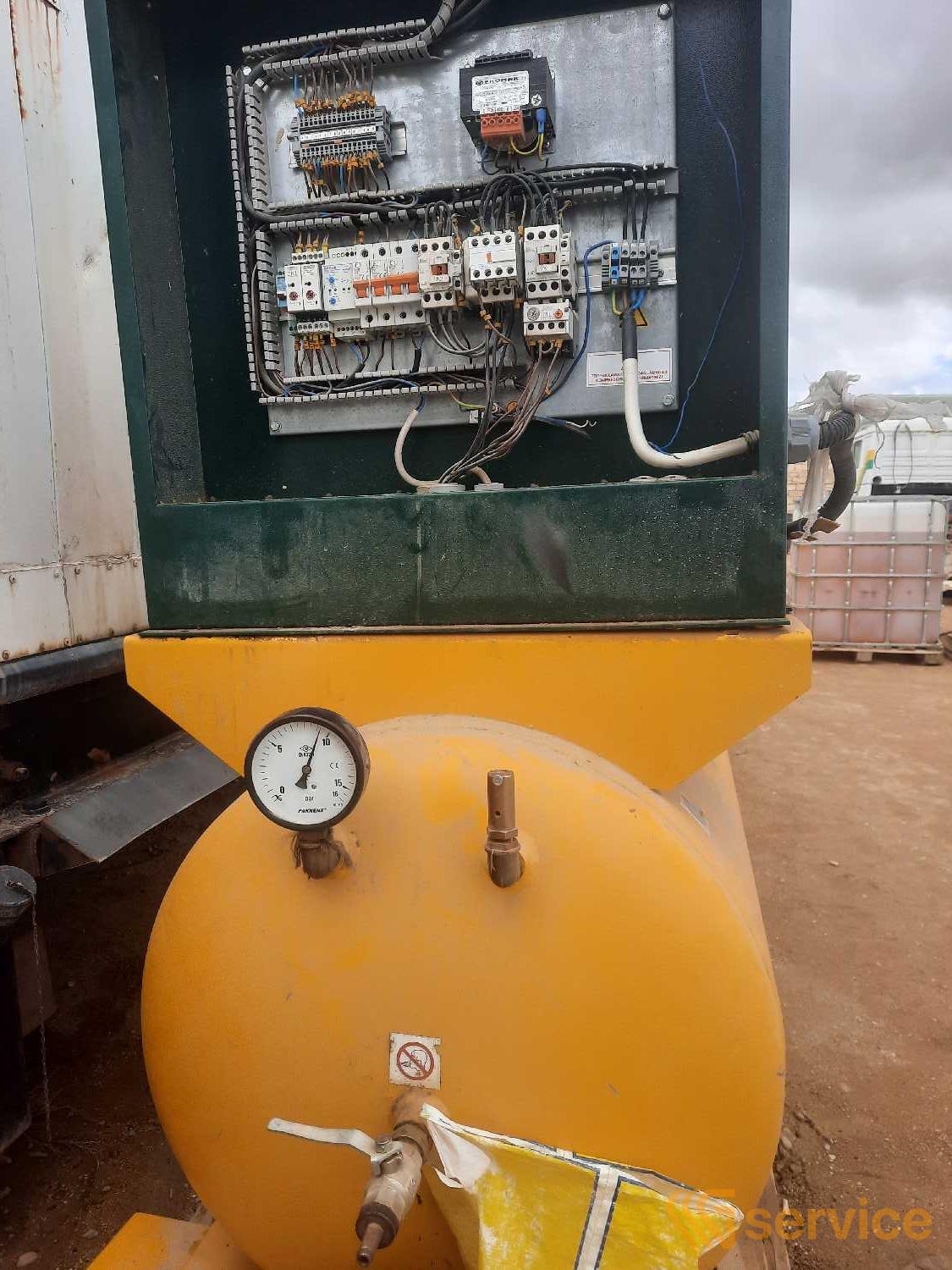 CompAir C100