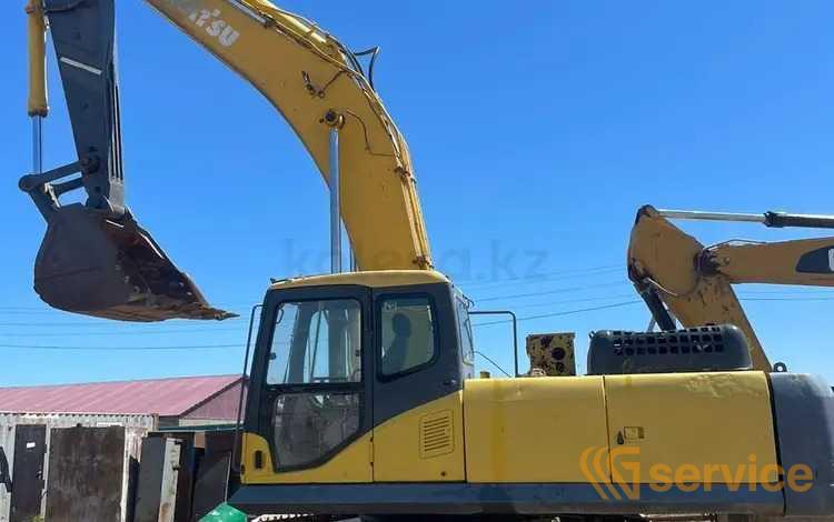 KOMATSU