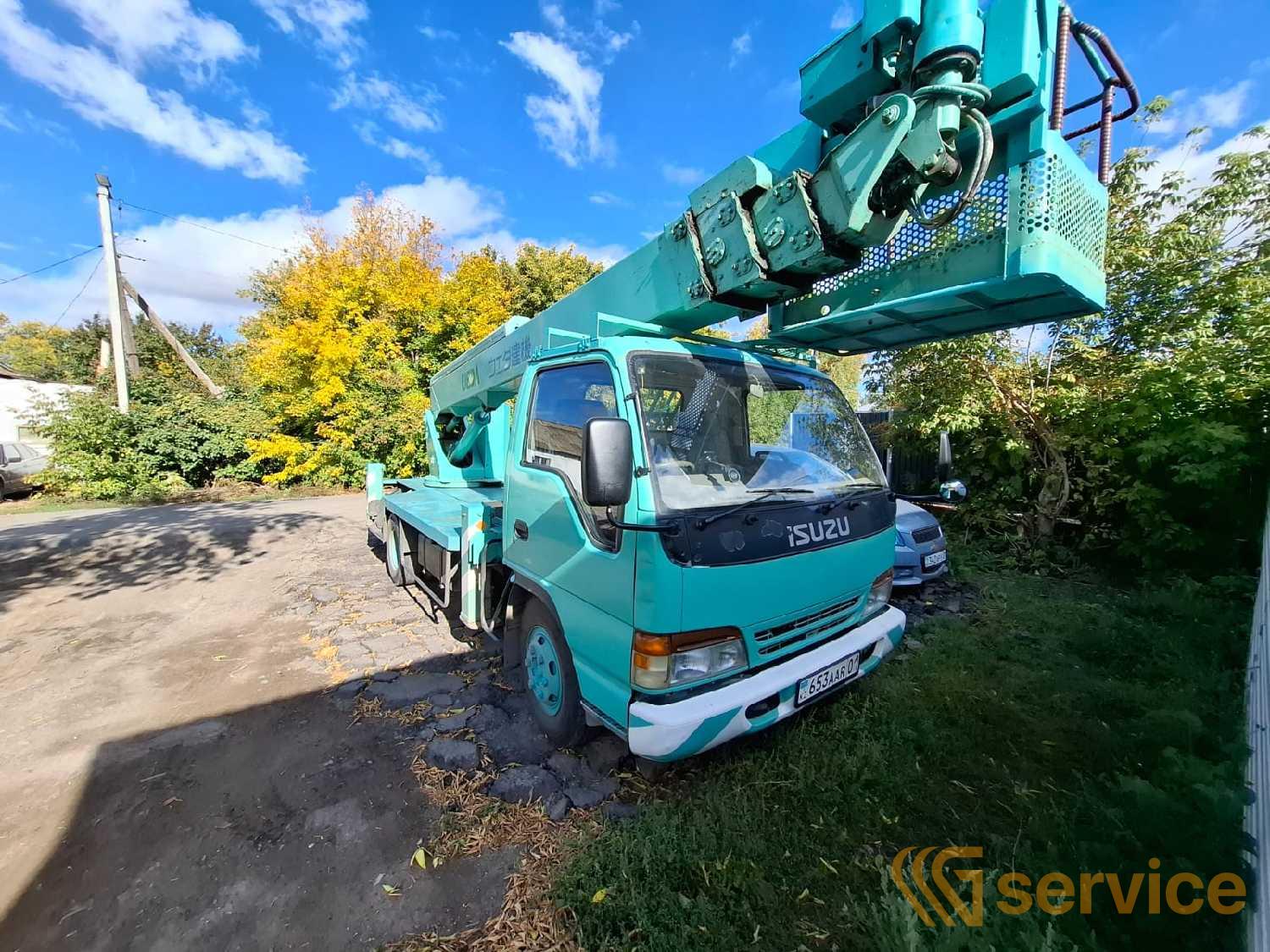 Isuzu Elf 5.2 (автогидроподъемник)
