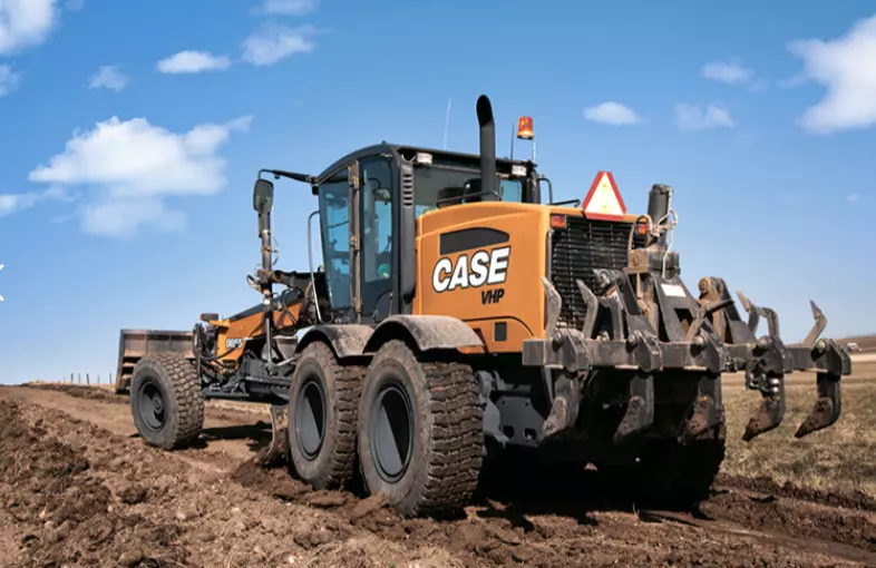 Case 865B, Грейдеры