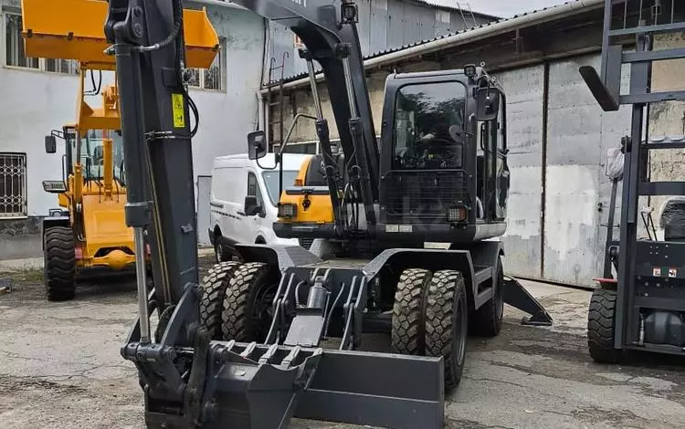 Xinyuan C115WTZ, Колесные экскаваторы