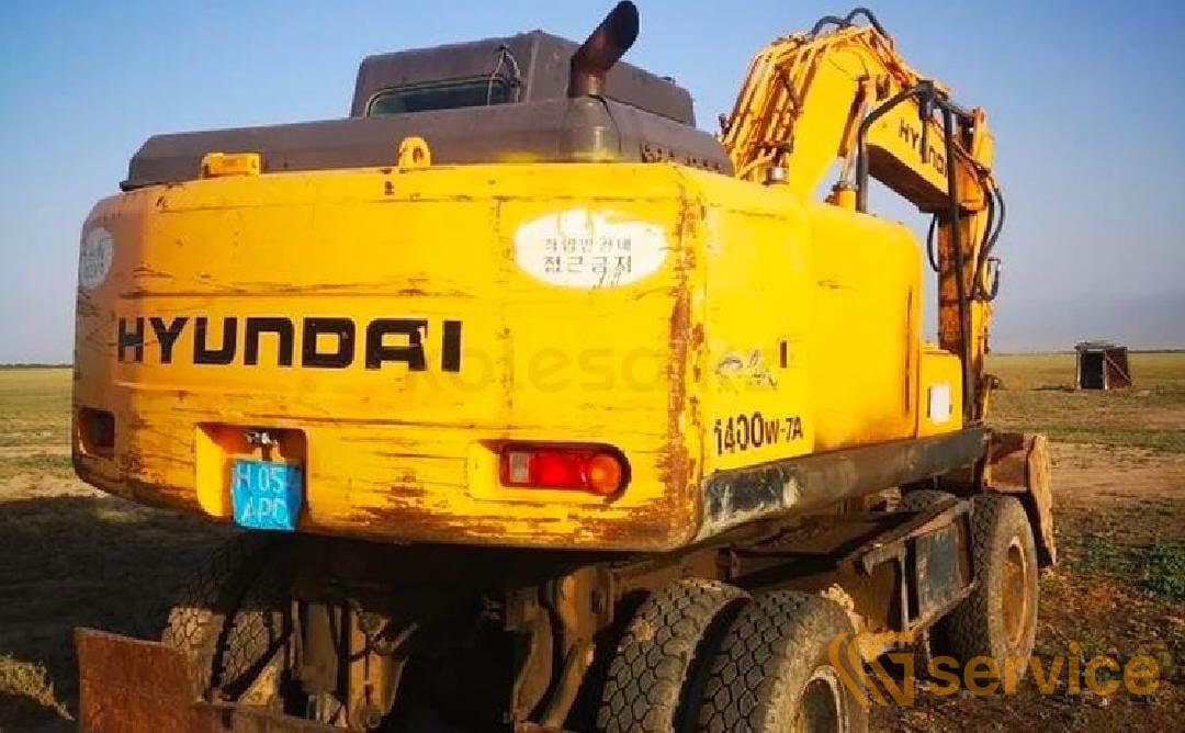 HYUNDAI