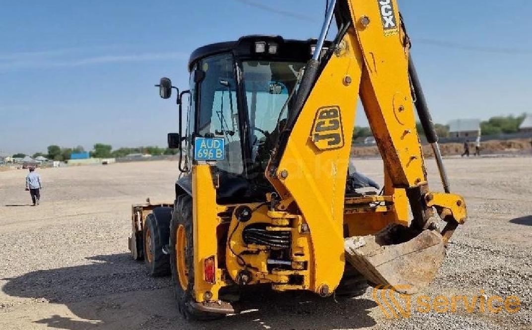 JCB