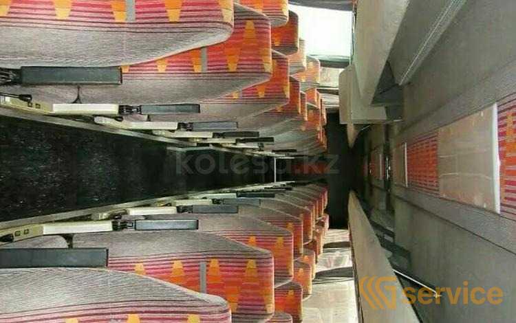 VAN HOOL