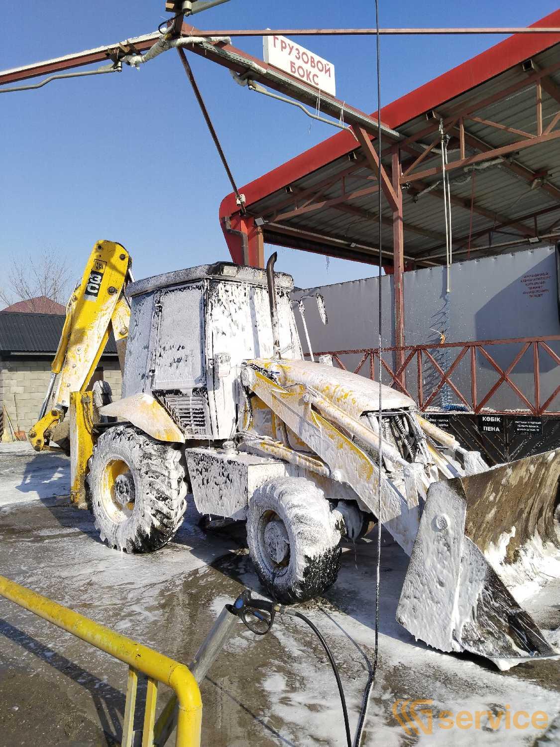 JCB