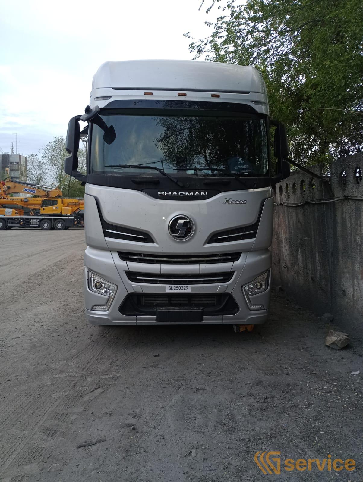 Shacman SX5318GJB6T326
