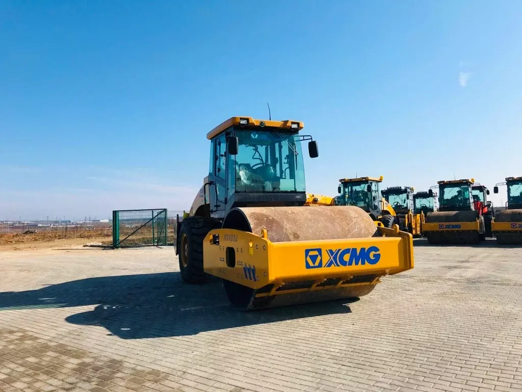XCMG XS183, Дорожные катки