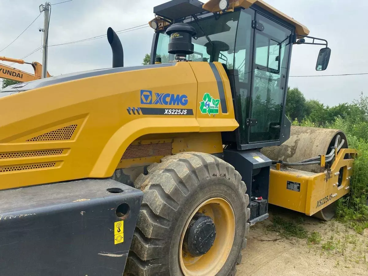 XCMG XS202E, Дорожные катки
