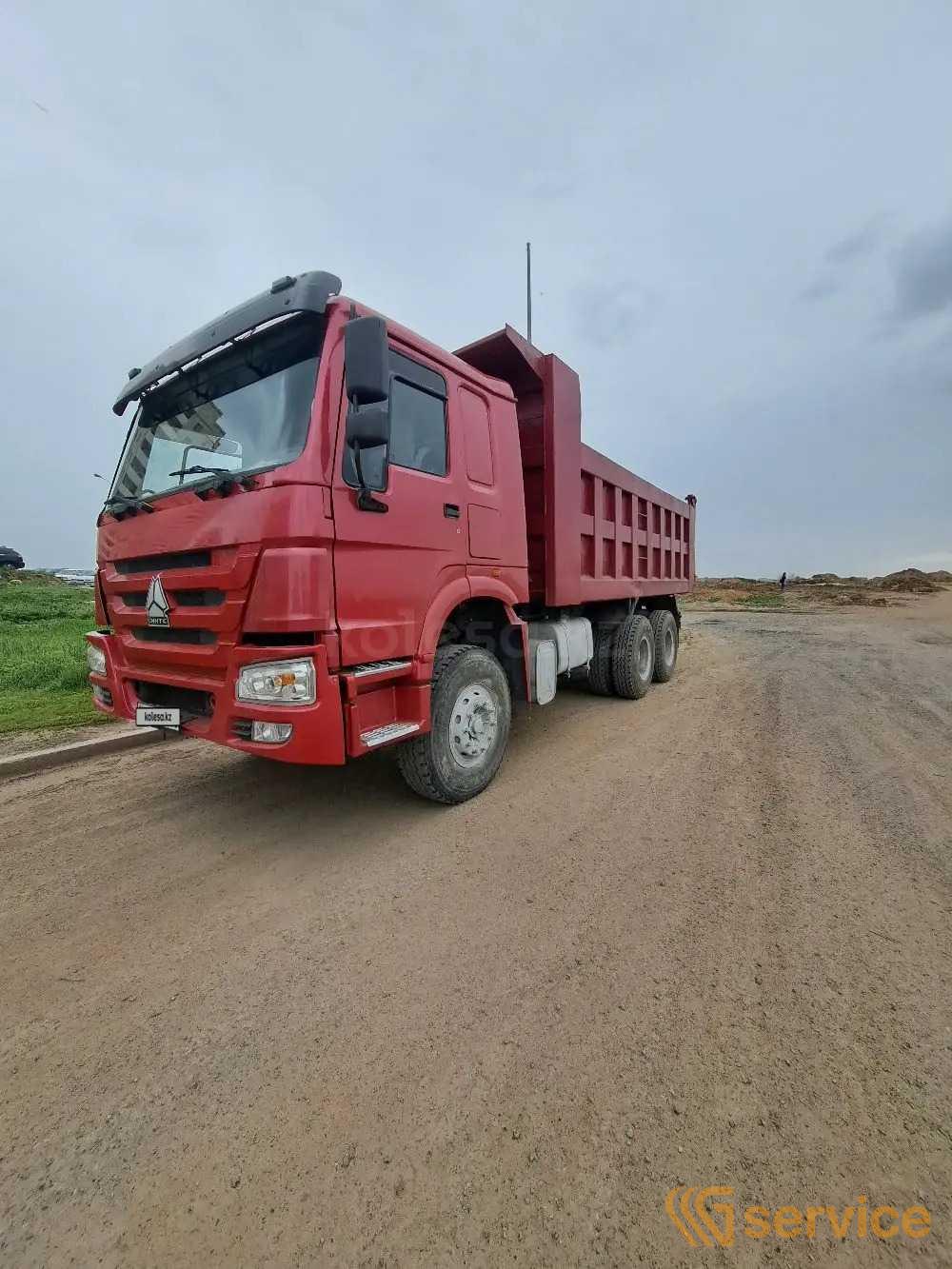 Howo ZZ5437S4667W (37M)