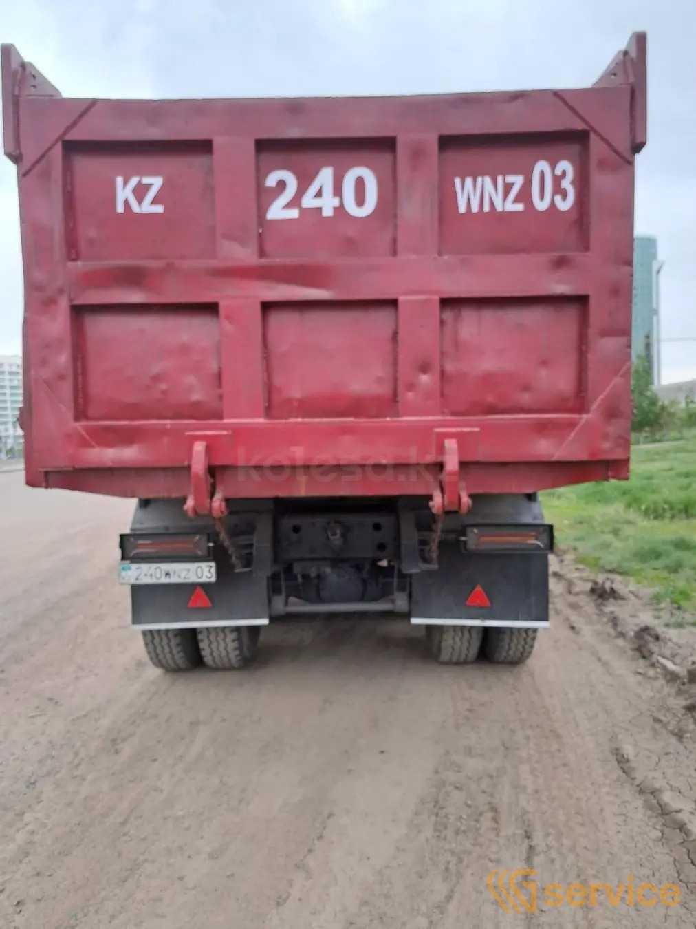 Howo ZZ5437S4667W (37M)