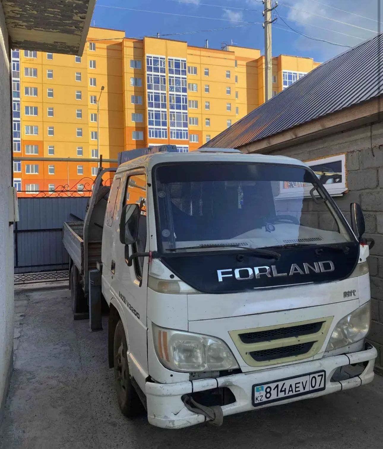 FOTON (FORLAND)