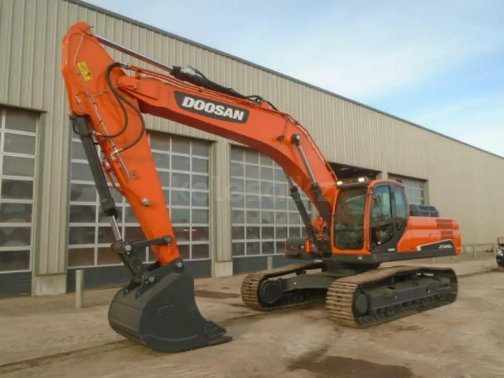 DOOSAN / DEVELON