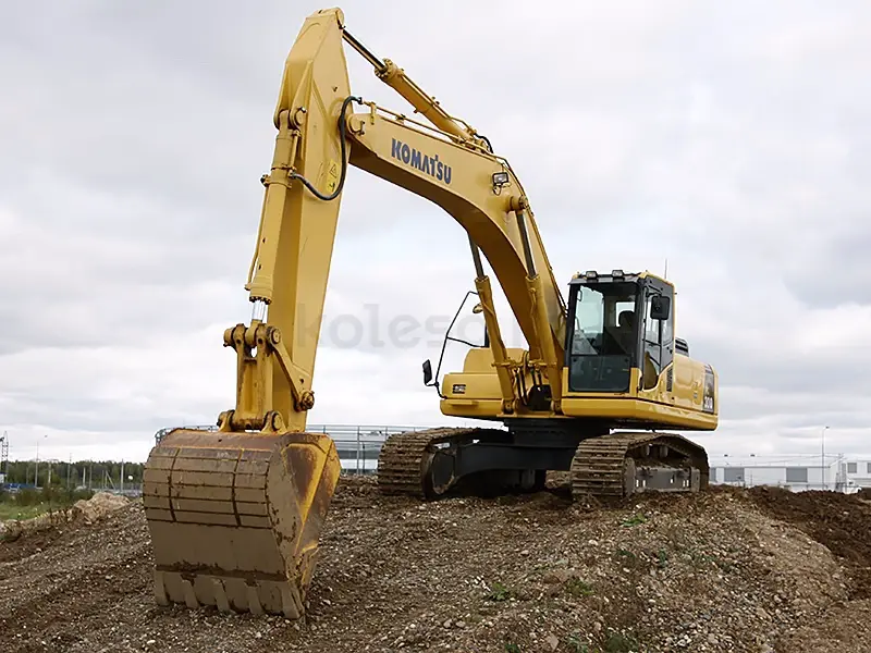 KOMATSU