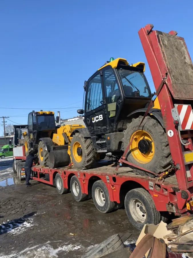 JCB
