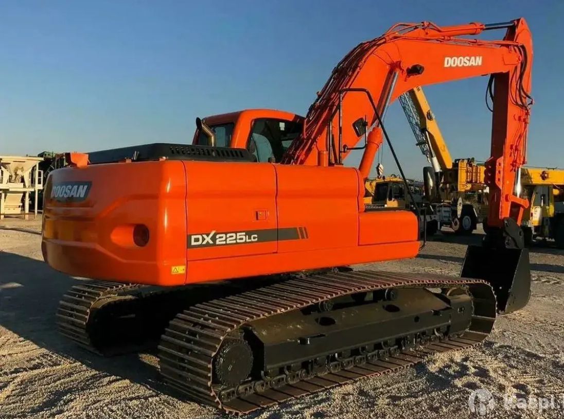 DOOSAN / DEVELON