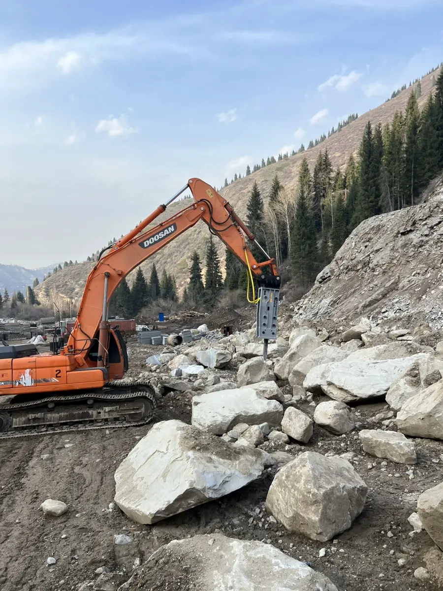 DOOSAN / DEVELON