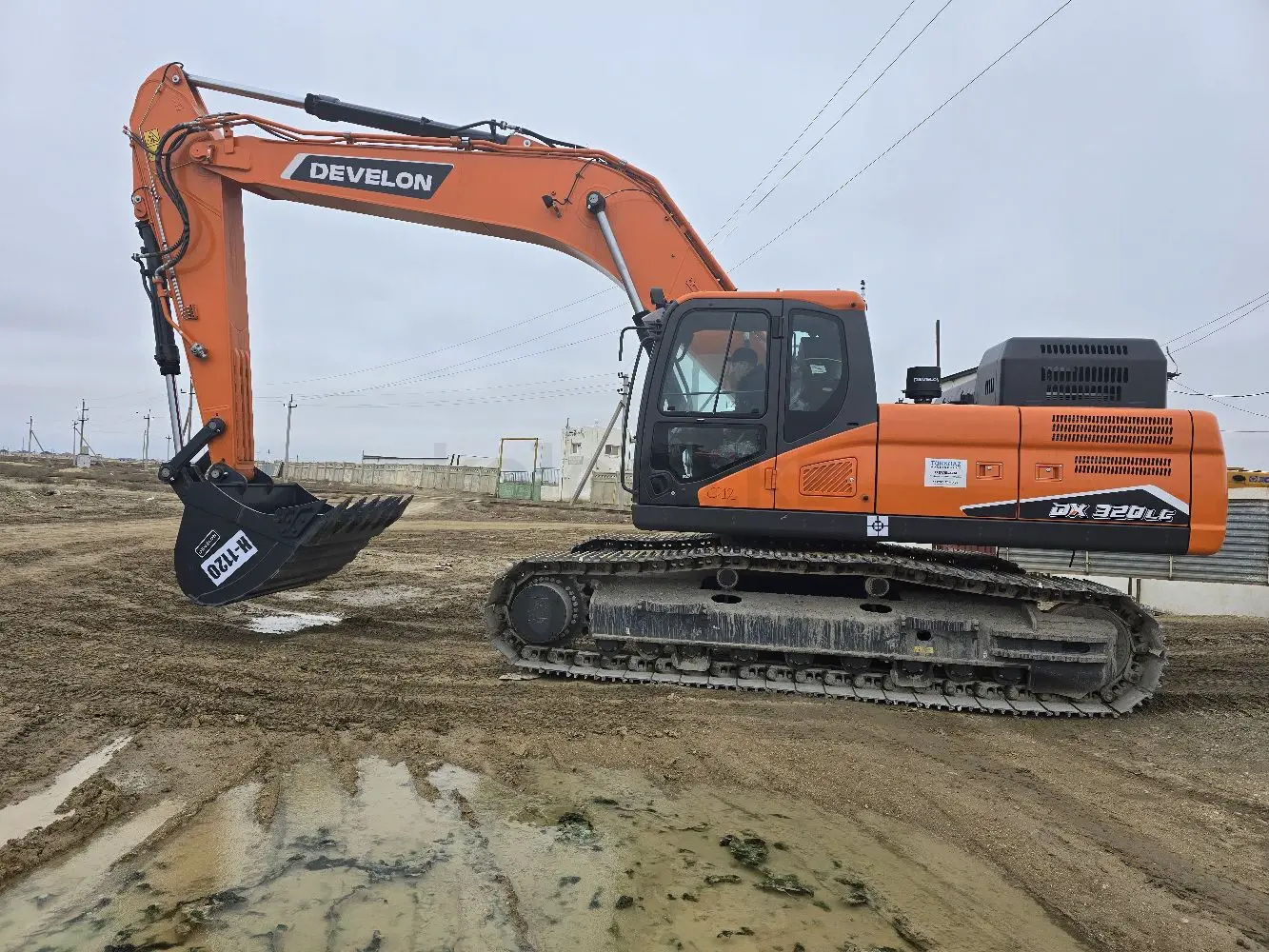 DOOSAN / DEVELON