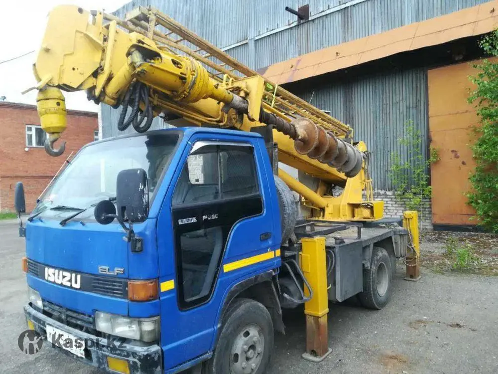 ISUZU