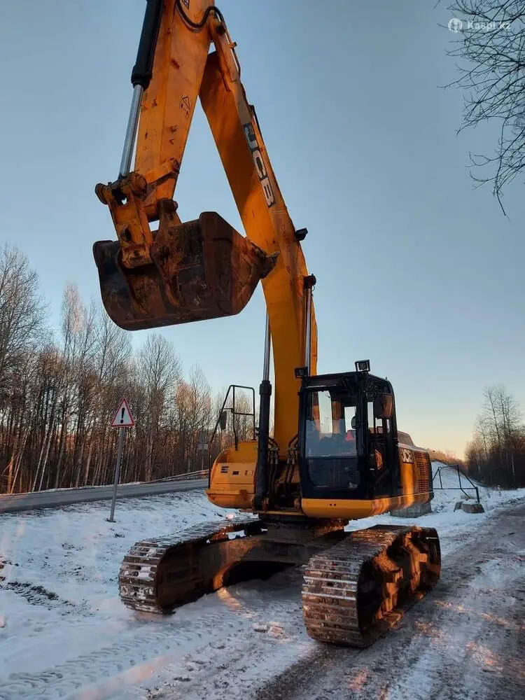 JCB