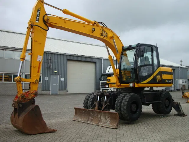 JCB