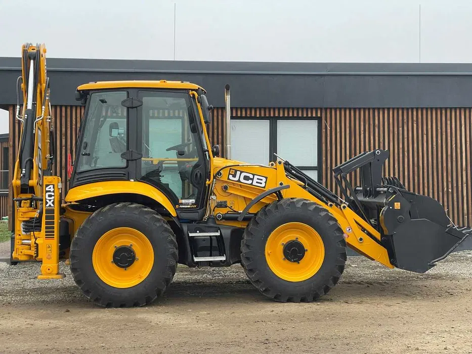 JCB