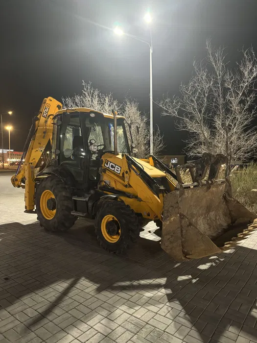 JCB