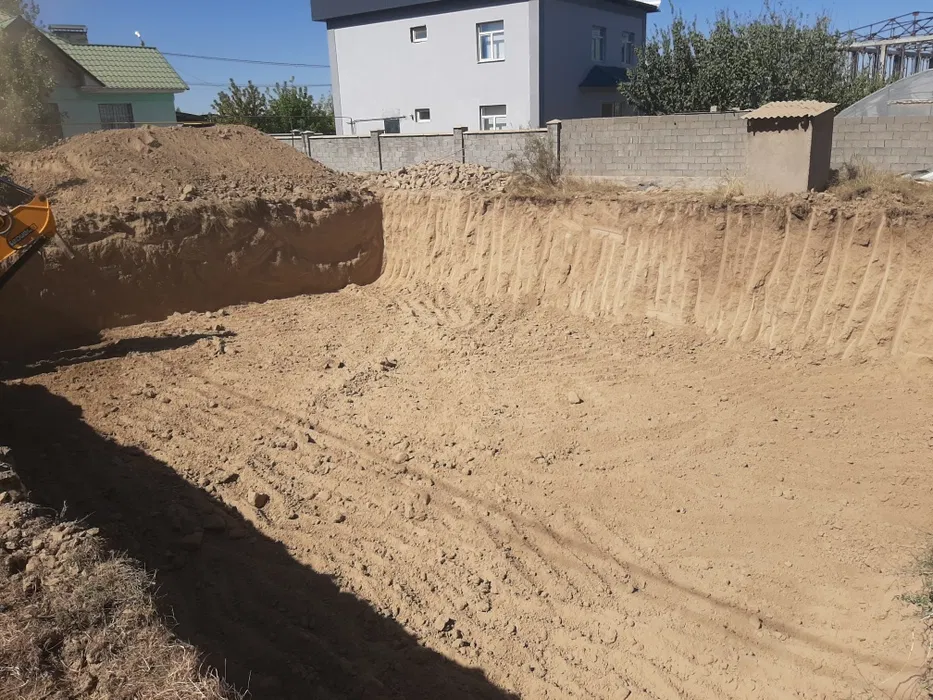JCB