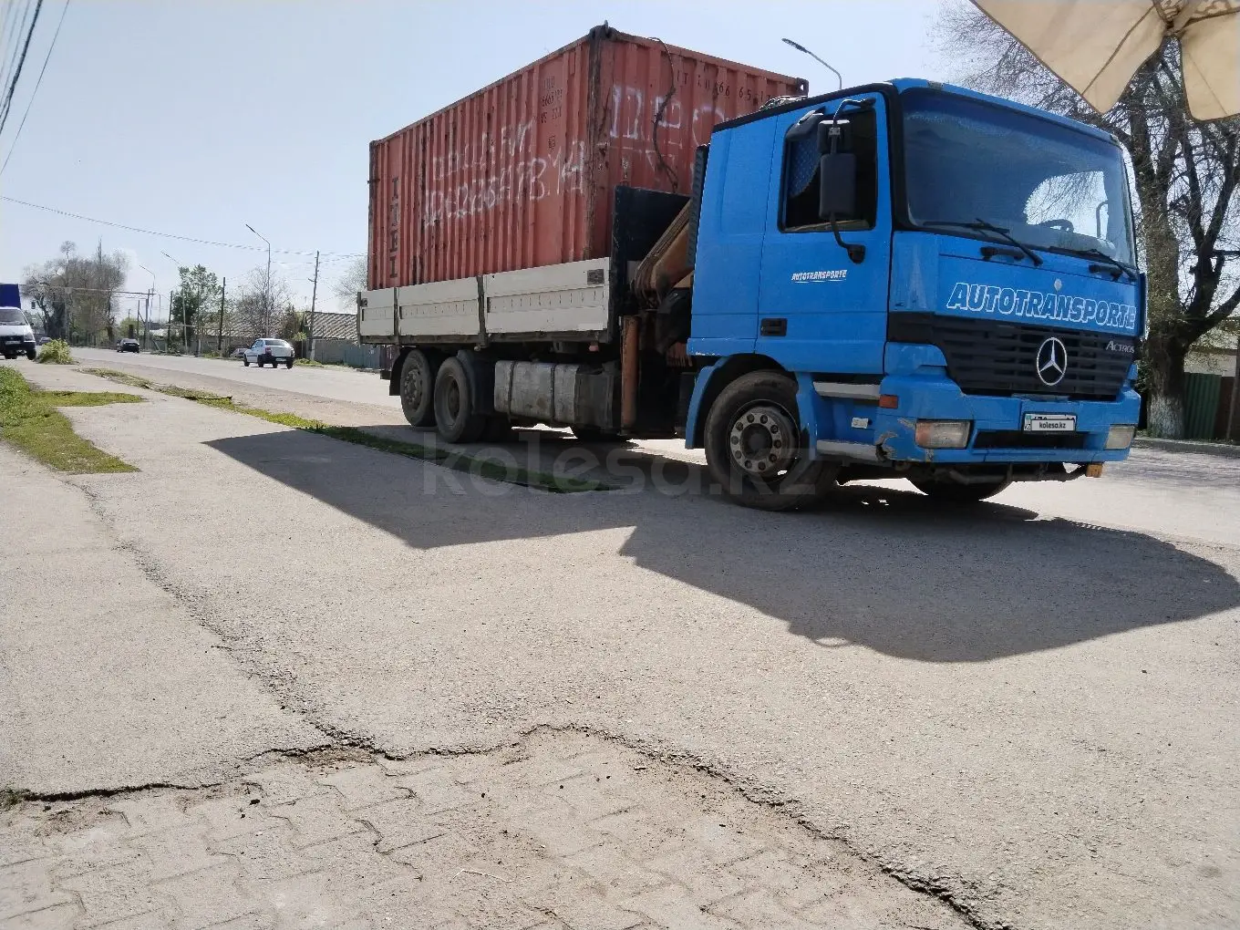 MERCEDES