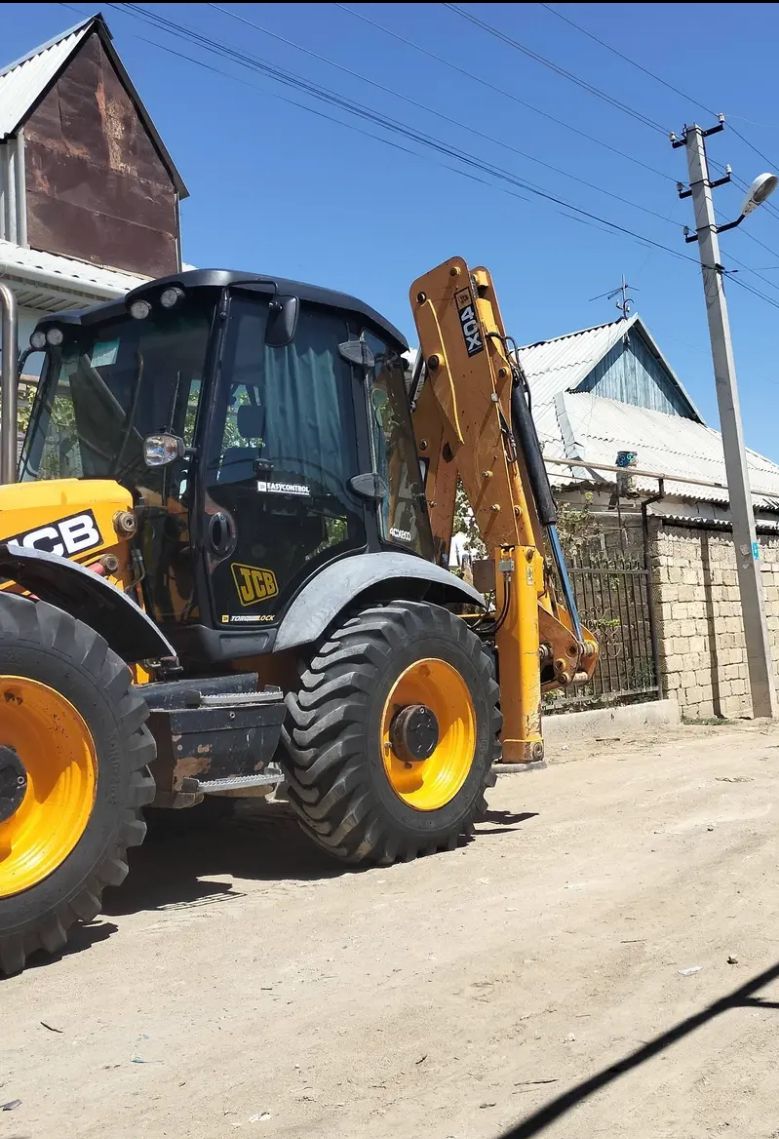 JCB