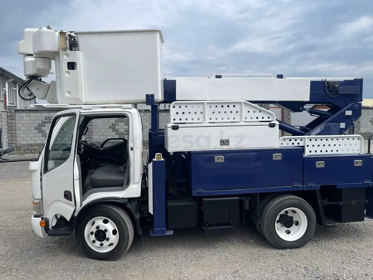 Isuzu KLF5070ZYSQ6