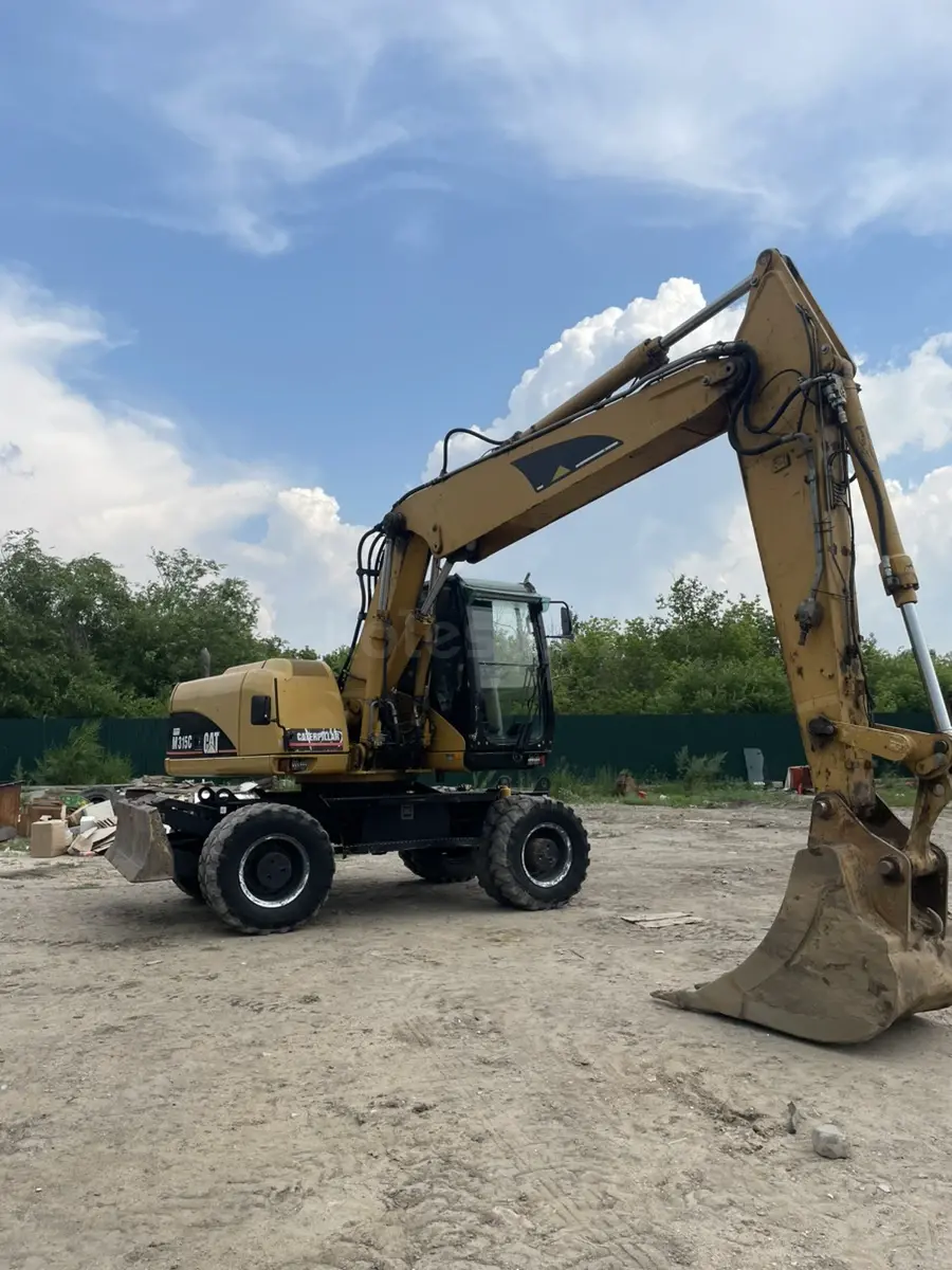 Caterpillar M315