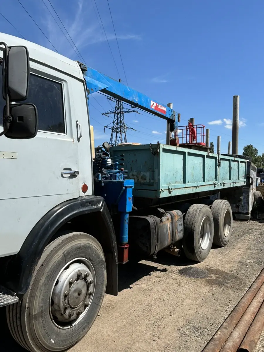 Tadano DT-600