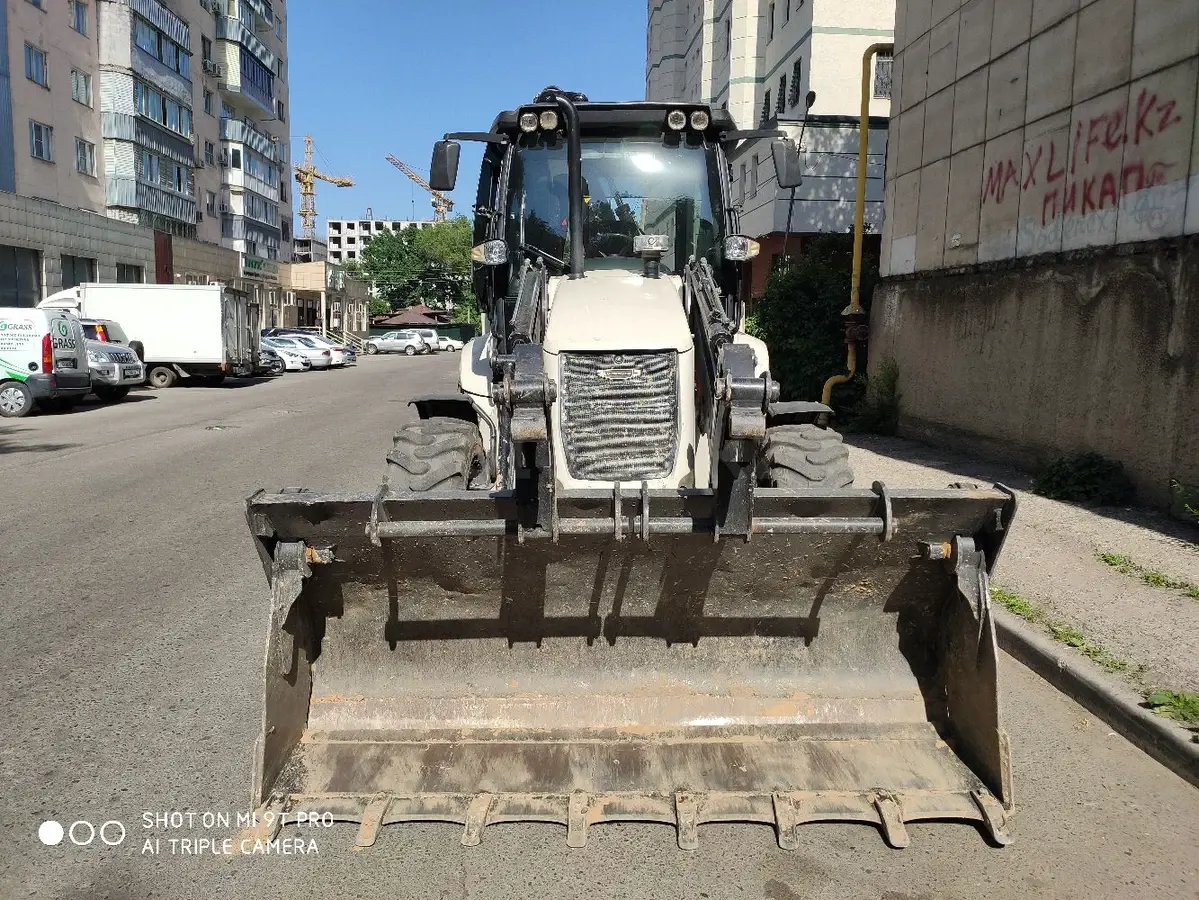 Hidromek HMK 102B