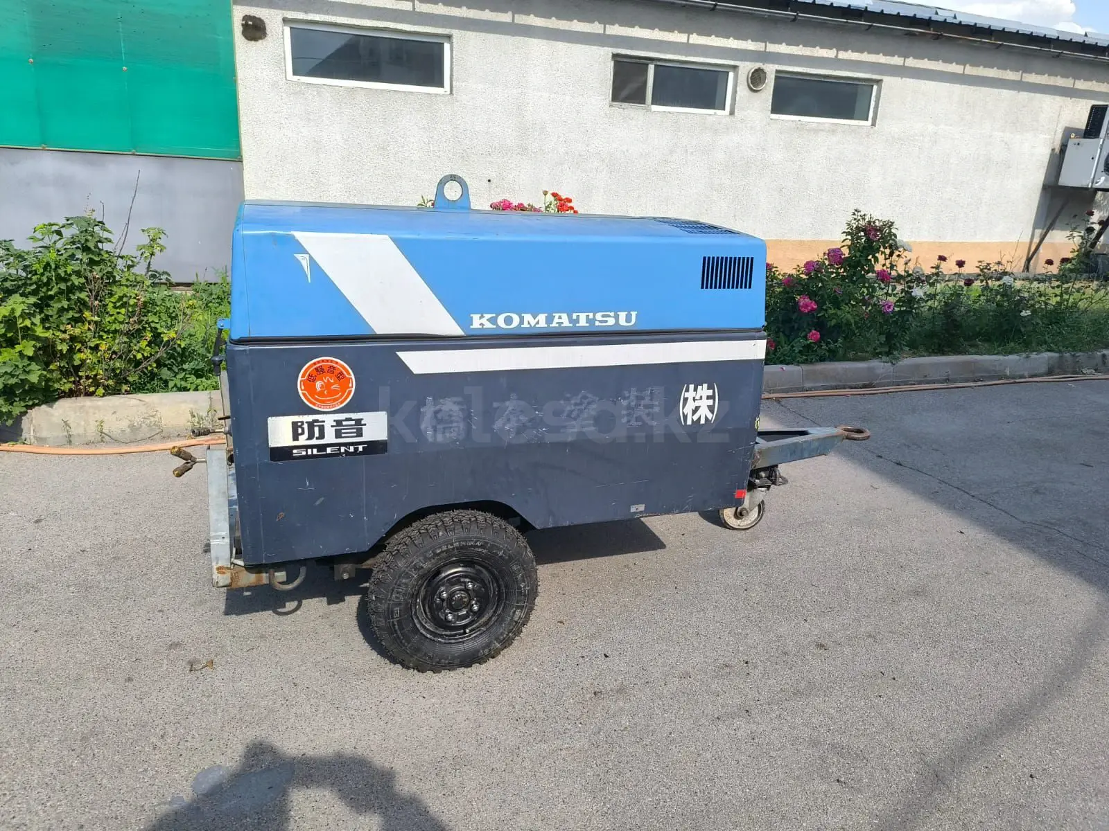 Komatsu D155A-1