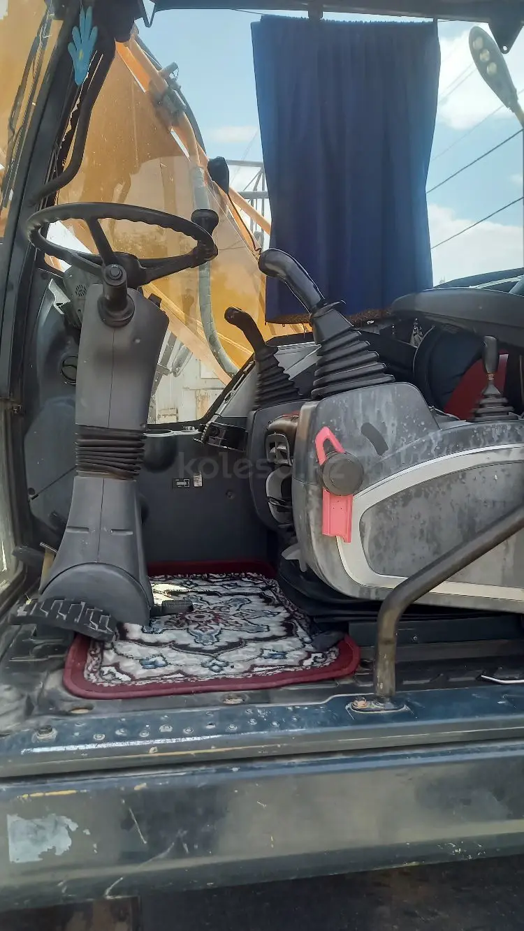 Hyundai R140W-7