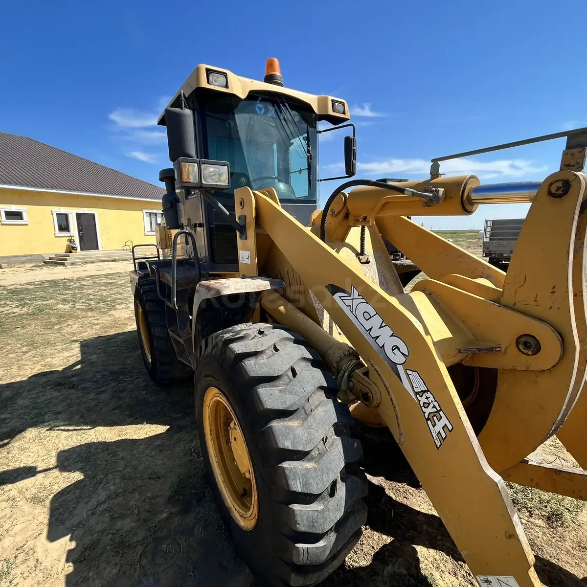 XCMG LW300FN