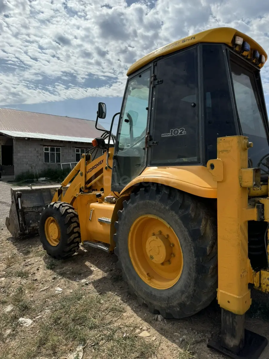 Hidromek MG 330