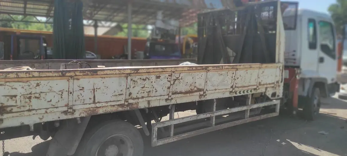 Isuzu 5 куб.м на шасси NQR90