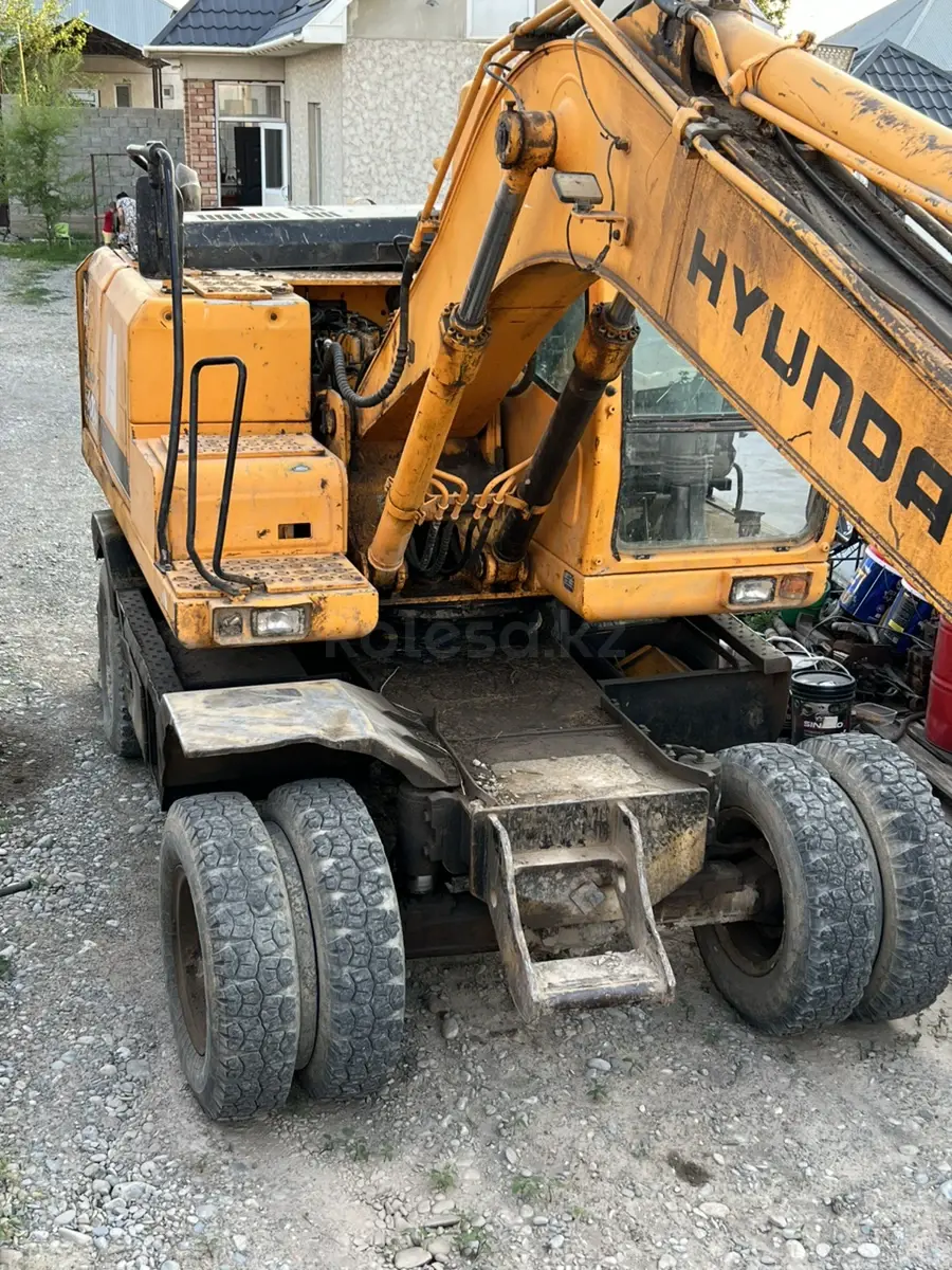 Hyundai R140W-7