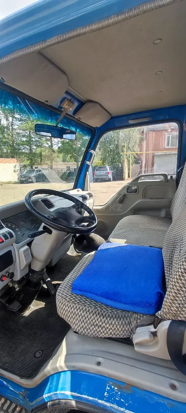 Isuzu Elf 5.2 (автогидроподъемник)