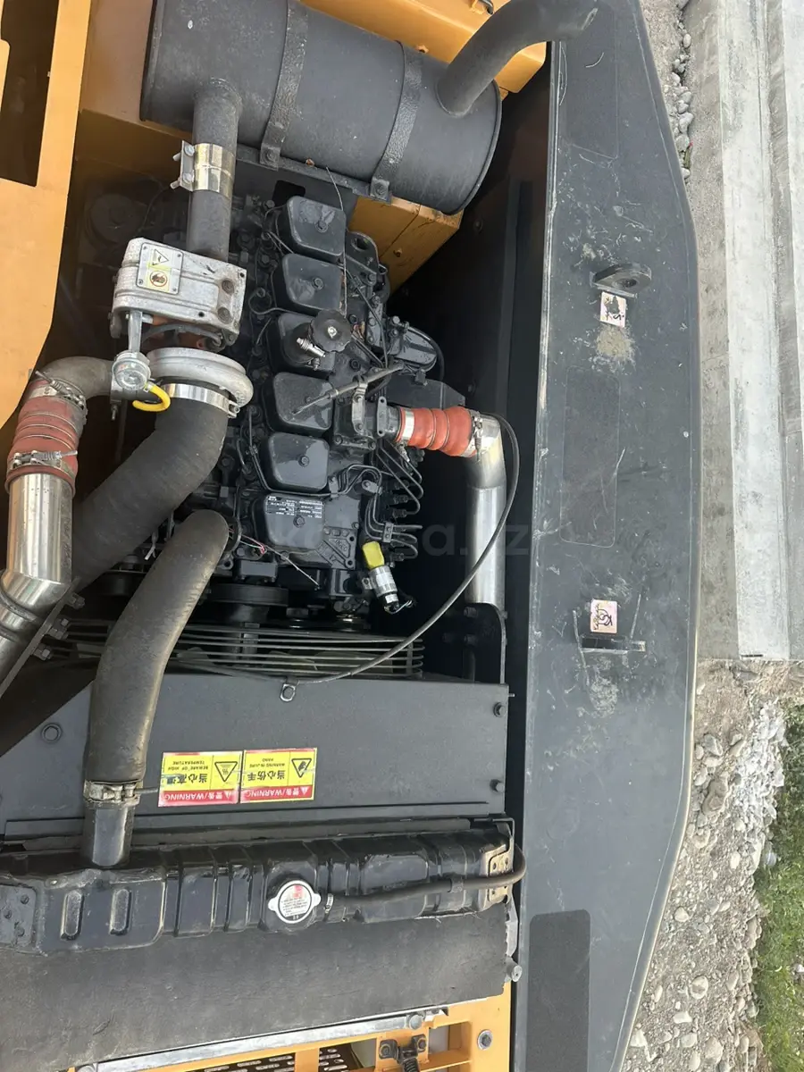 Hyundai ROBEX 250 NLC-9